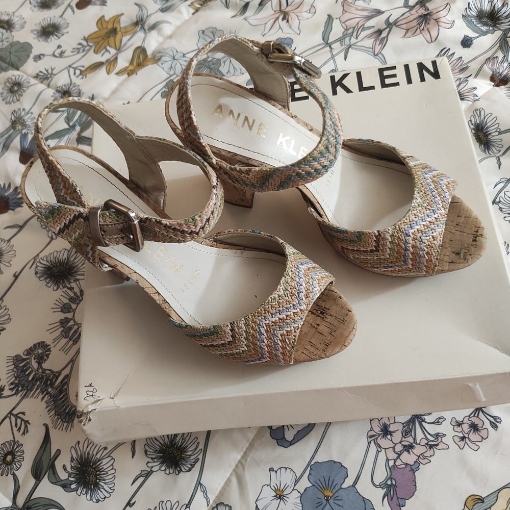 Anne Klein Zigzag Pattern Cork Platform Sandals - image 5